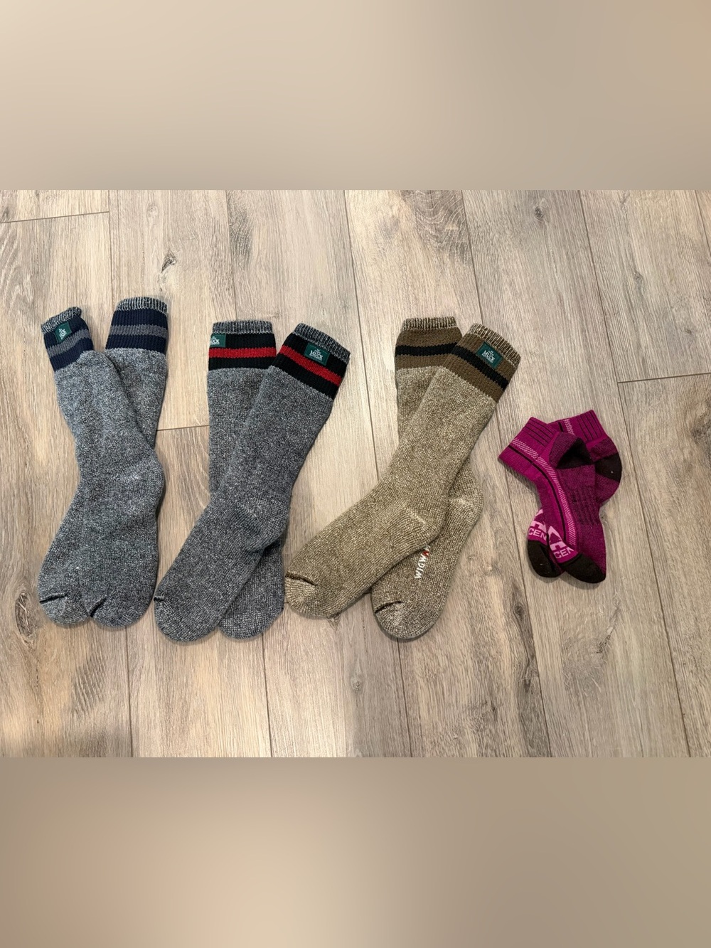 Women's Casual Crew and Ankle Socks Pack - Gray, Tan & Magenta